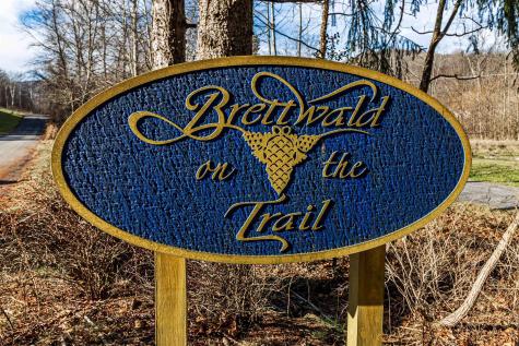 13 Trail Drive Morgantown WV 26508