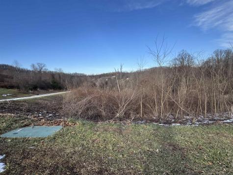 21 David Daniels Drive Fairmont WV 26554