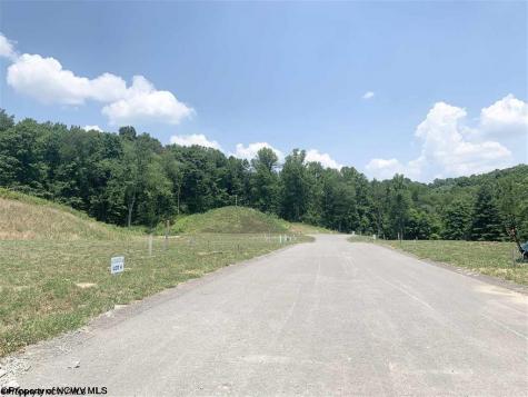 4 Farm Brook Lane Morgantown WV 26505