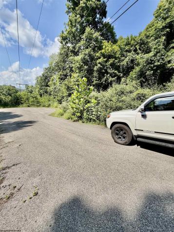 212 Stoney Lane Morgantown WV 26508