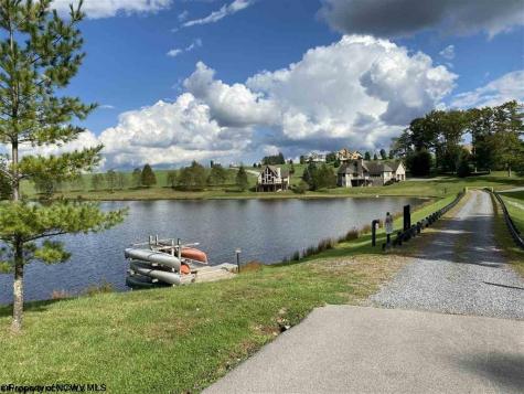 47 Mountain View Drive Davis WV 26260