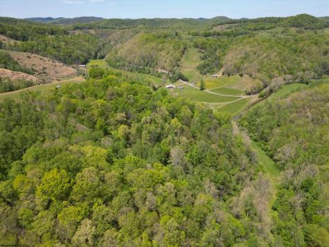 10701 Chapel Road Gassaway WV 26624