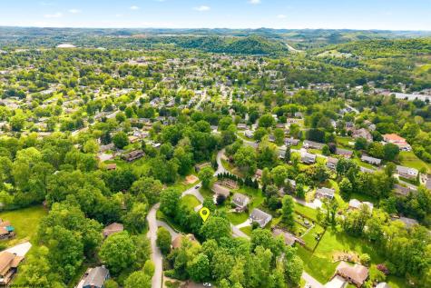 104 Forest Drive Morgantown WV 26505