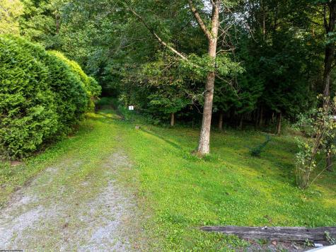 1 Deep Hollow Drive Kingwood WV 26537