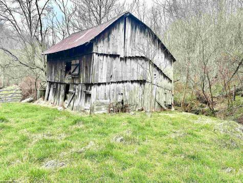 496 Dillon Hollow Road Jane Lew WV 26378