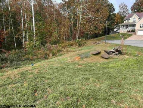 245 Coventry Drive Bridgeport WV 26330
