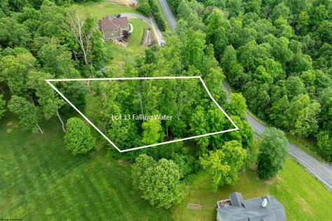 32 Falling Water Lane Morgantown WV 26508