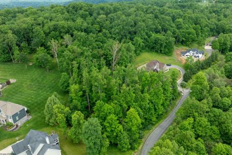 32 Falling Water Lane Morgantown WV 26508