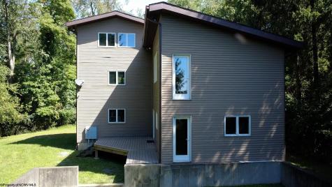 5 Riley Street Morgantown WV 26505