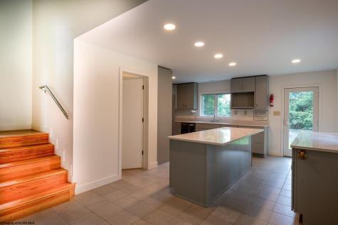 5 Riley Street Morgantown WV 26505