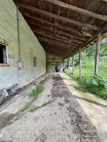2843 Marquess Road Tunnelton WV 26444