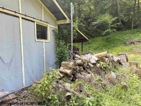 8557 Copley Road Weston WV 26452