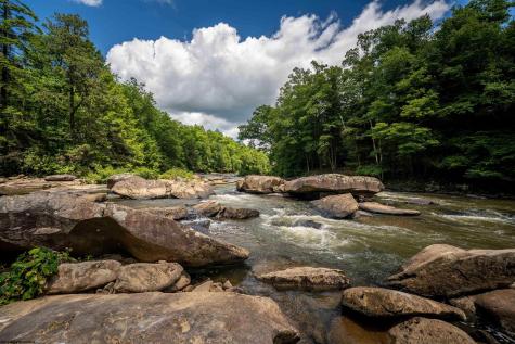 21 Trailwood Circle Bruceton Mills WV 26525