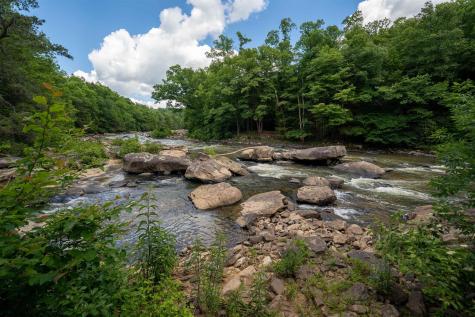 21 Trailwood Circle Bruceton Mills WV 26525