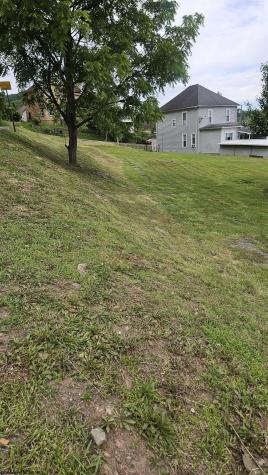 239 Brook Street Weston WV 26452