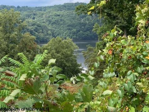 33 Pike Loop Road Morgantown WV 26508