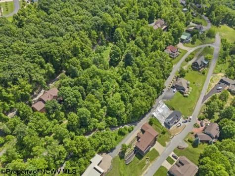 33 Pike Loop Road Morgantown WV 26508