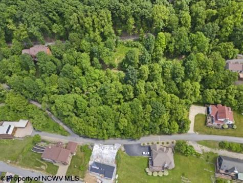 33 Pike Loop Road Morgantown WV 26508