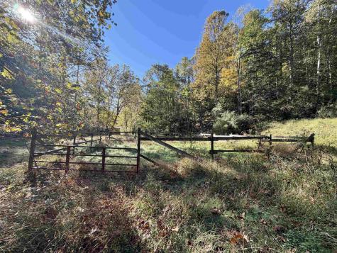317 Grove Summers Road New Milton WV 26411