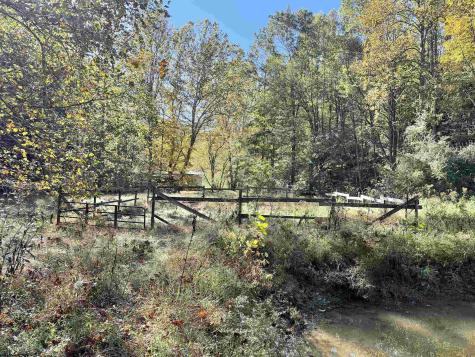 317 Grove Summers Road New Milton WV 26411