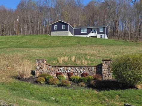 17 Poplar Drive Grafton WV 26354