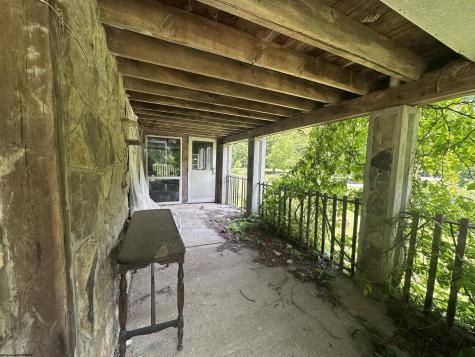 1742 Rush Run Road Burton WV 26562