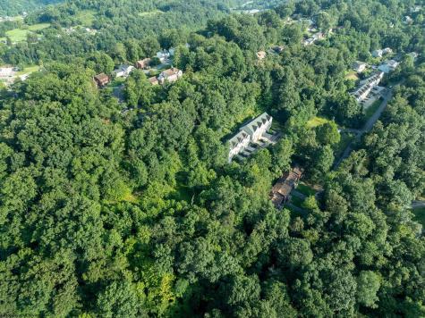 2 Westminster Drive Morgantown WV 26505