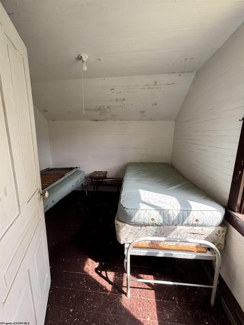 469 Karlan Road Pickens WV 26230
