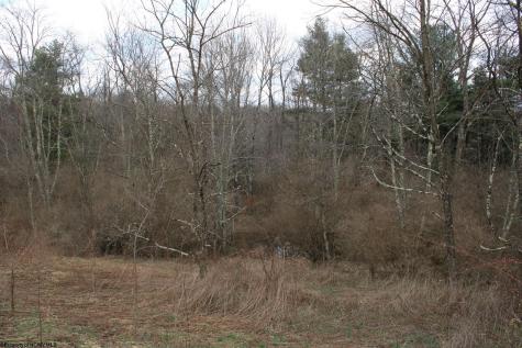 10 Cascade Ridge Masontown WV 26542