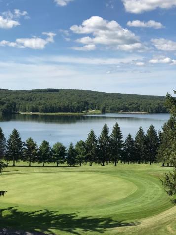 4 Grosbeak Drive Terra Alta WV 26764
