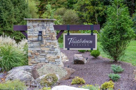 6 Thistledown Lane Morgantown WV 26508