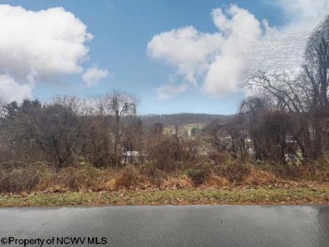 9 Ryan Road Fairmont WV 26554