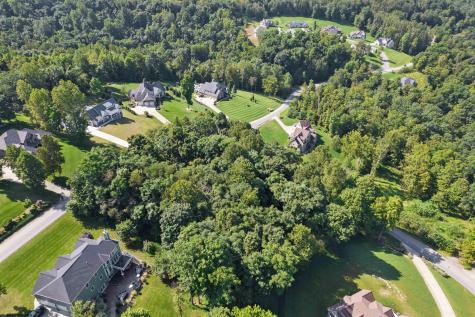 63 Falling Water Lane Morgantown WV 26508
