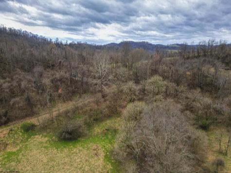 596 Purdy Run Road Shinnston WV 26431