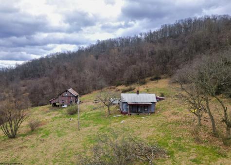 596 Purdy Run Road Shinnston WV 26431