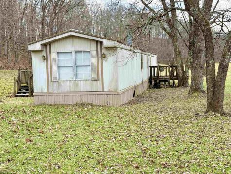 407 Beech Hollow Road Bridgeport WV 26330