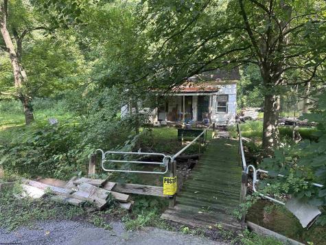 165 Main Street Rivesville WV 26588