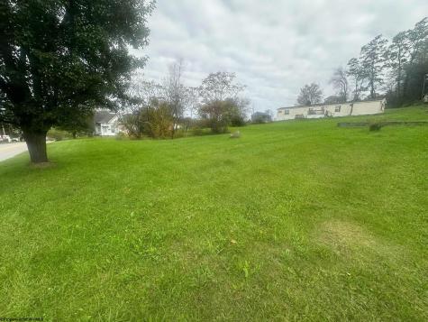 603 W State Avenue Terra Alta WV 26764