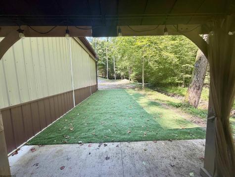 1845 W Whitewater Parkway Bruceton Mills WV 26525
