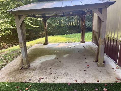 1845 W Whitewater Parkway Bruceton Mills WV 26525