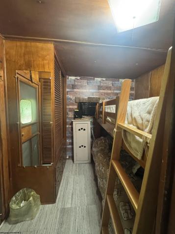 1050 Mcgee Lane Volga WV 26238