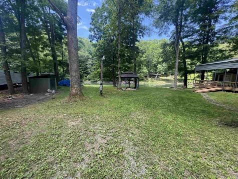 1050 Mcgee Lane Volga WV 26238