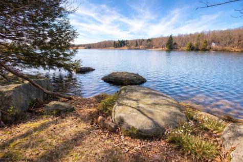 2 E Alpine Drive Terra Alta WV 26764
