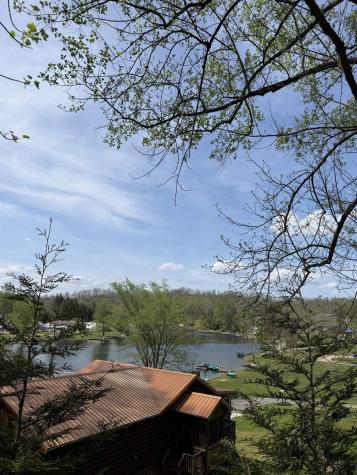 94 Crystal Lake West Union WV 26456