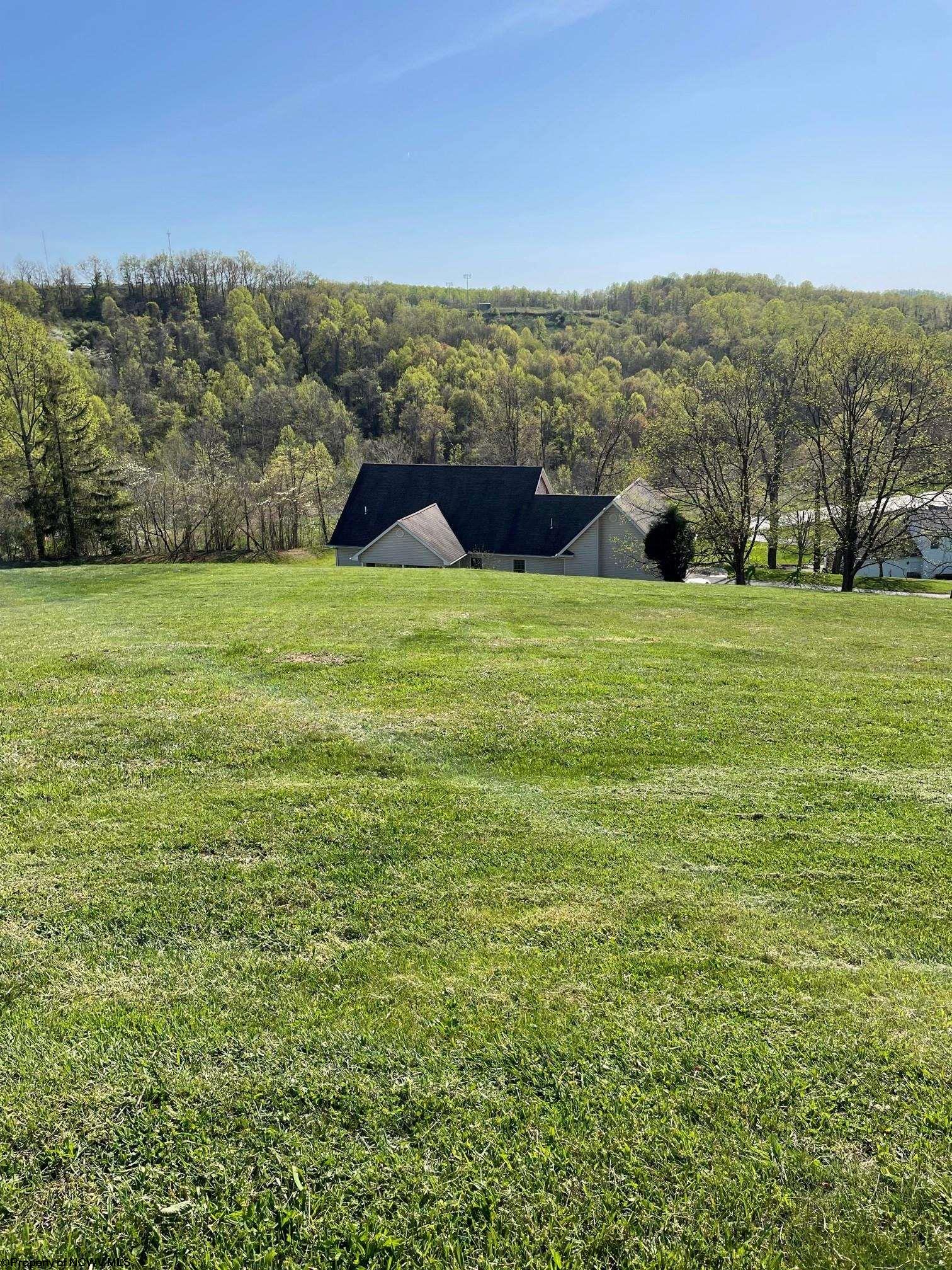 7 Duval Lane East Morgantown WV 26501