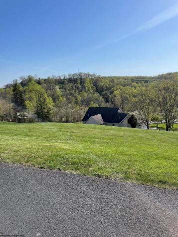 7 Duval Lane East Morgantown WV 26501