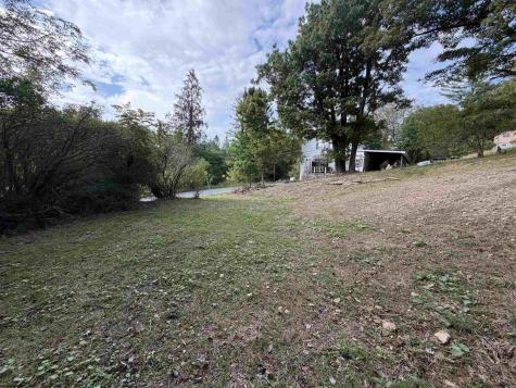 12 Paul Street Elkins WV 26241