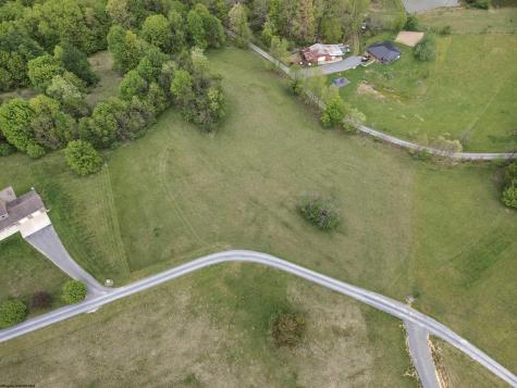 2 High Meadow Drive Moatsville WV 26405