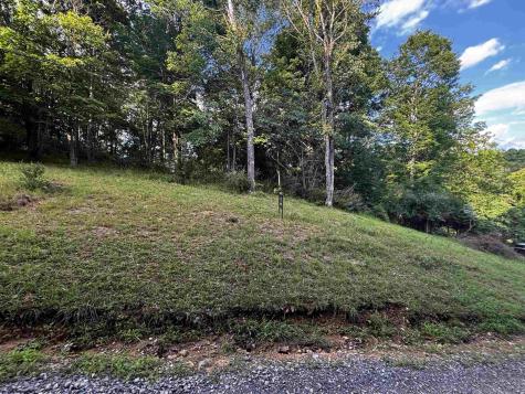 300 Lakeside Drive Horner WV 26372