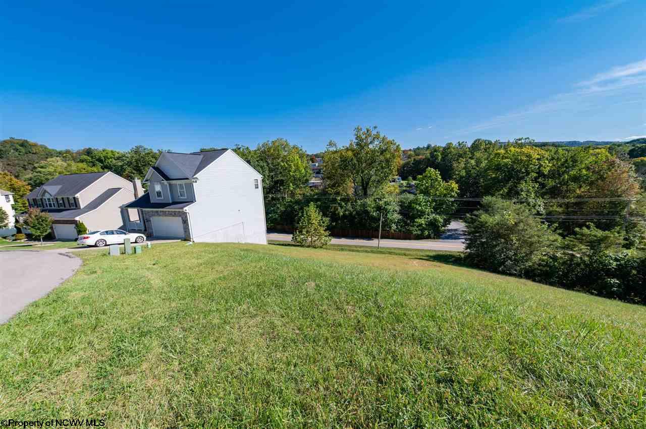 6 Brookdale Drive Morgantown WV 26508